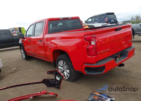 2025 Chevrolet Silverado 1500 2Wd Short Bed Custom z USA, uszkodzony, nr VIN 1GCPABEK0SZ242853